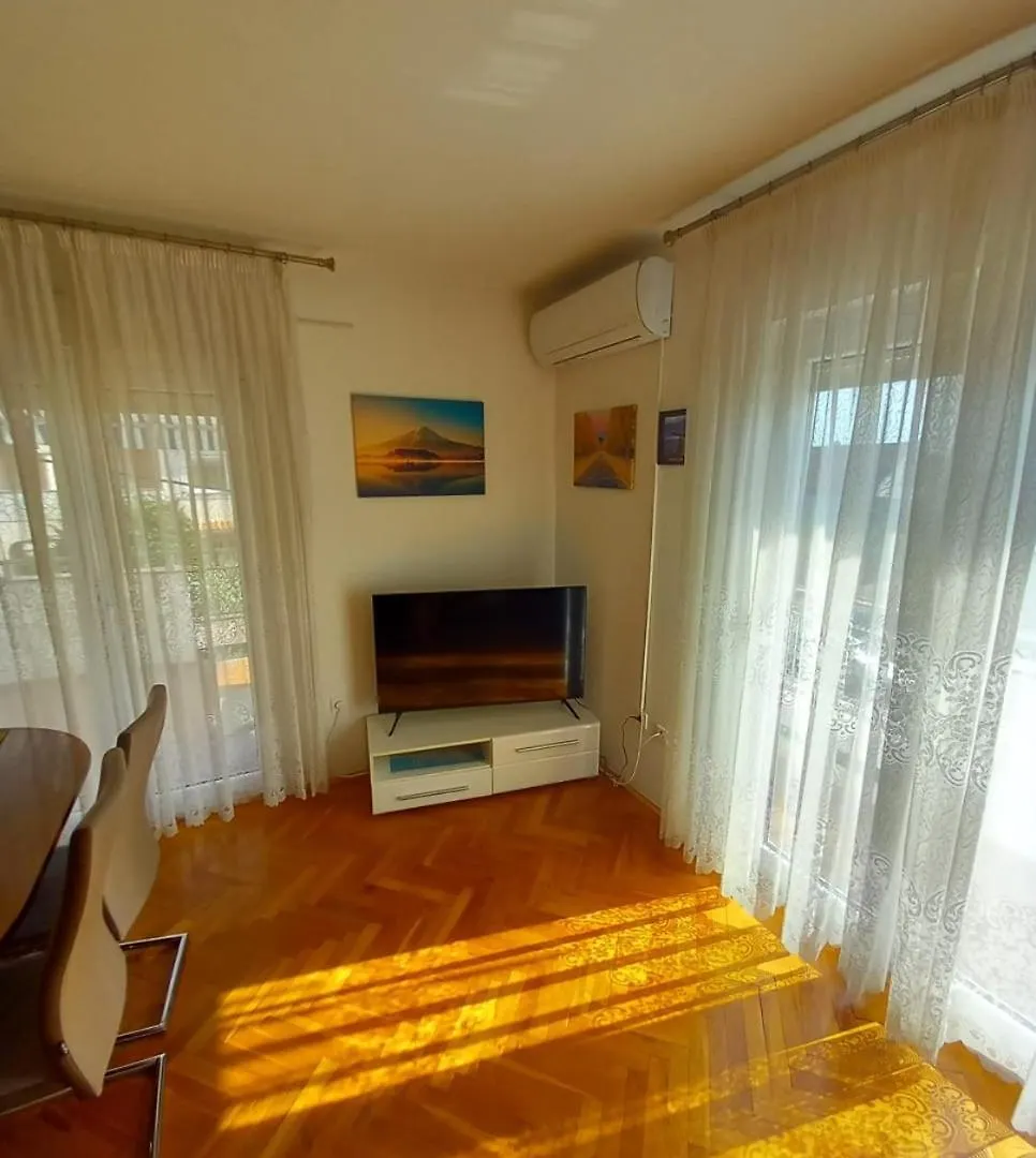 Apartments Ive Zára