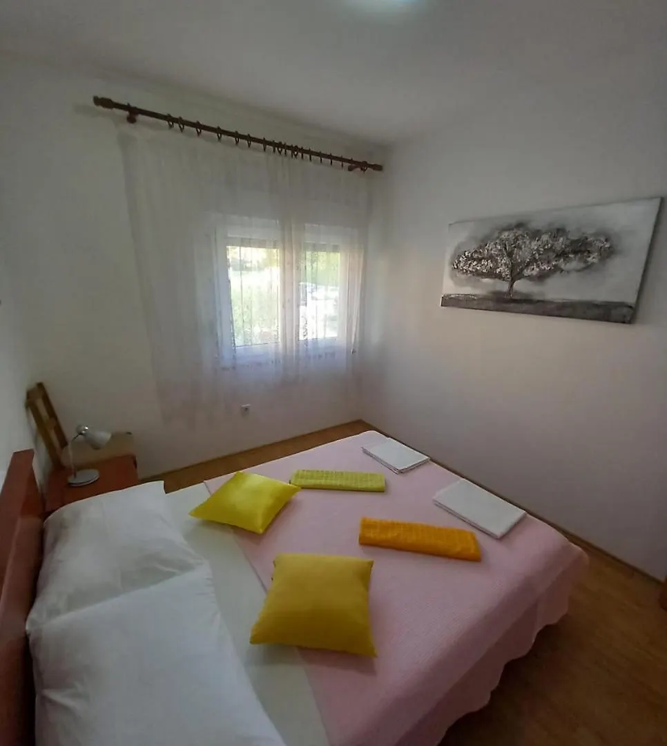 Apartments Ive Zára